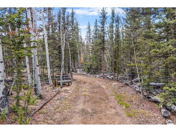 743 Pronghorn, Como, CO 80432