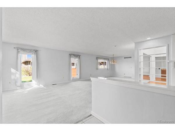 51 Douglas, Broomfield, CO 80020