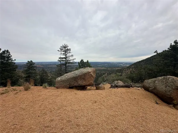 201 Founders, Manitou Springs, CO 80829