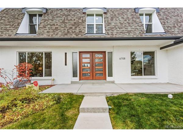 6708 W Portland, Littleton, CO 80128