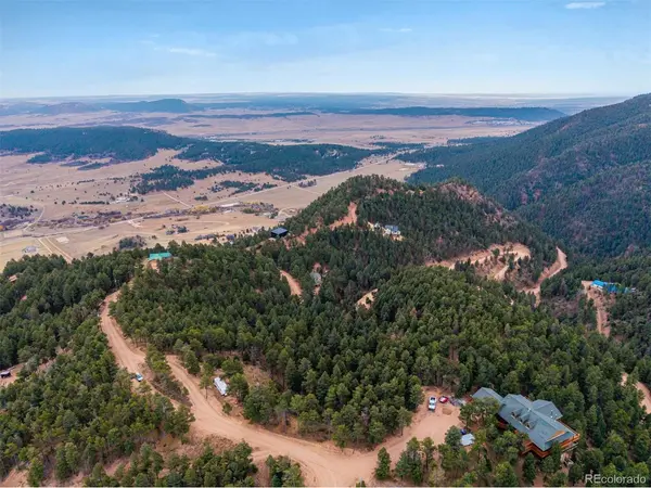 2288 Badger, Larkspur, CO 80118