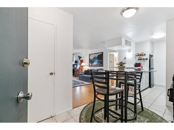 790 N Washington #305, Denver, CO 80203