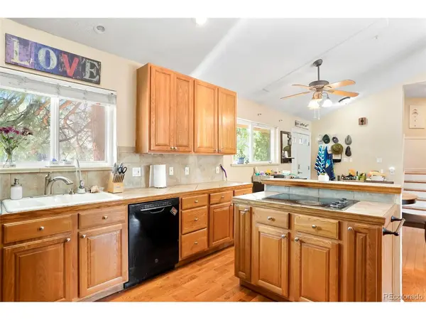 5295 W Plymouth, Littleton, CO 80128