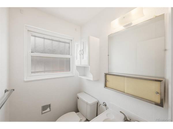 745 Mobile, Aurora, CO 80011