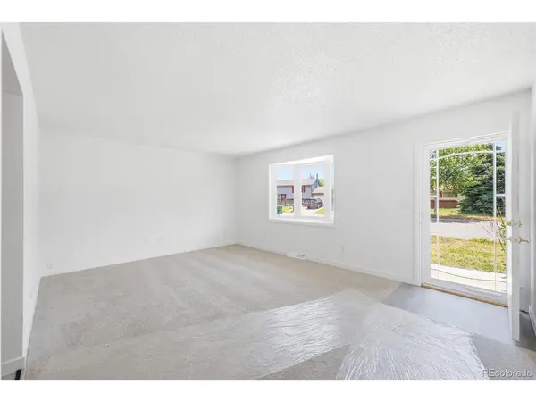 745 Mobile, Aurora, CO 80011