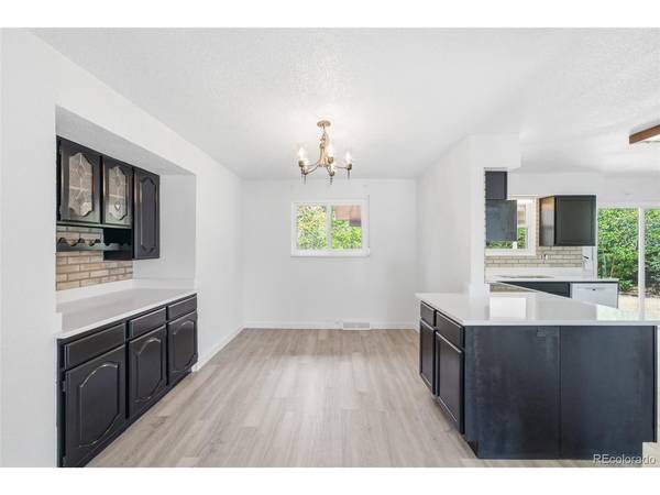 745 Mobile, Aurora, CO 80011