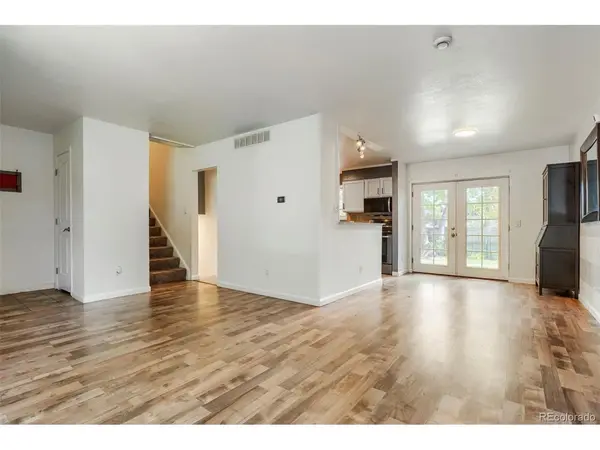 4646 S Mobile, Aurora, CO 80015