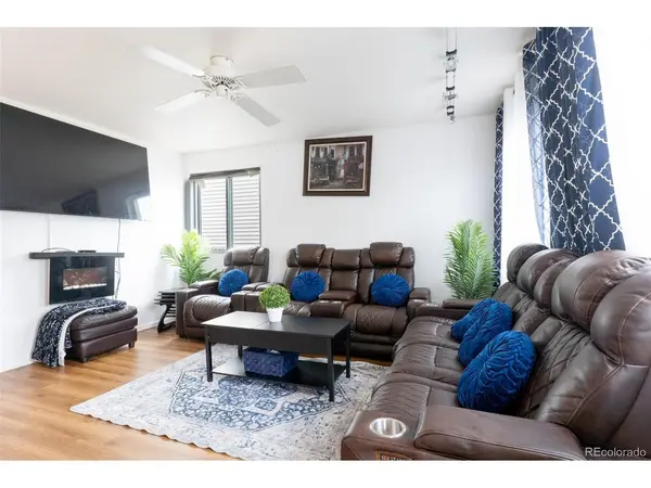 19542 E 19th, Aurora, CO 80011