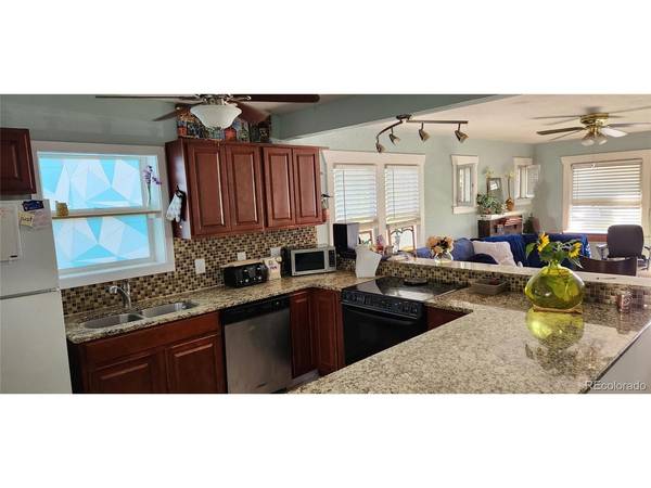 2034 S Lincoln, Denver, CO 80210