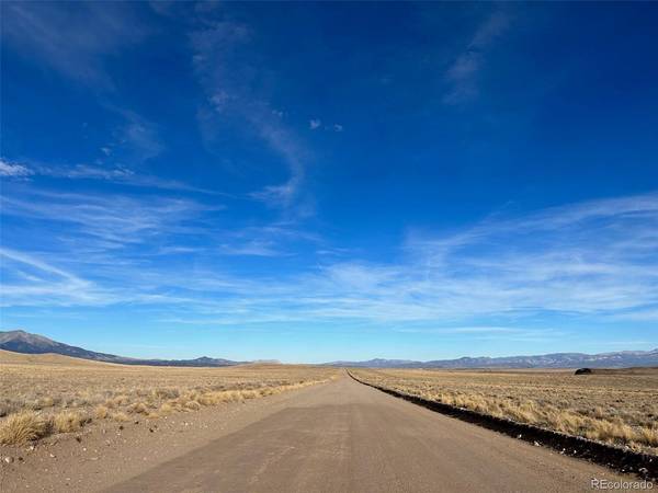 5640 Boulder, Blanca, CO 81123