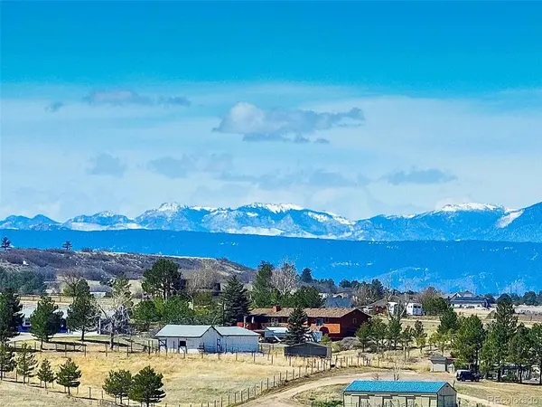 2568 Fox View, Franktown, CO 80116