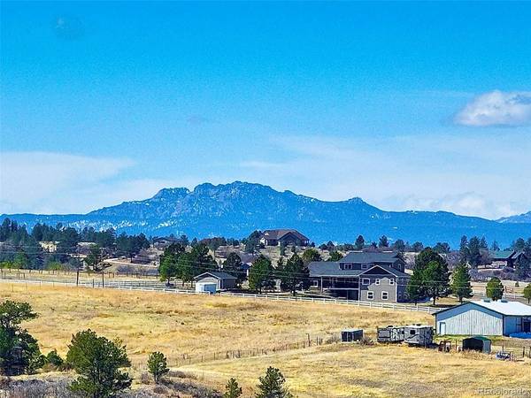 2568 Fox View, Franktown, CO 80116