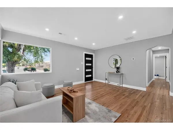 3048 N Adams, Denver, CO 80205