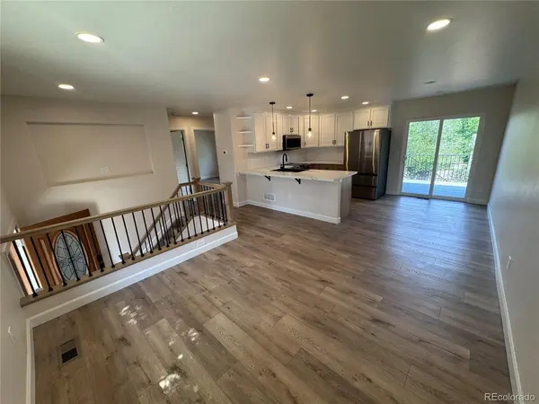 1307 Hartford, Colorado Springs, CO 80906