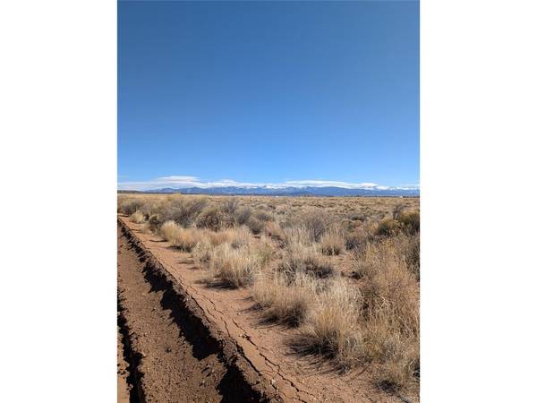 3 KK 4th, Blanca, CO 81123