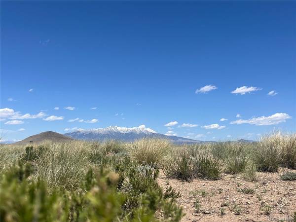 13 15th, Blanca, CO 81123