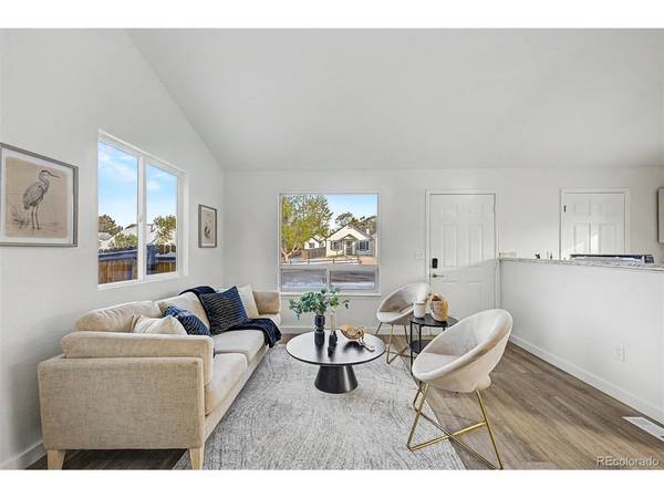 17391 E Layton, Aurora, CO 80015