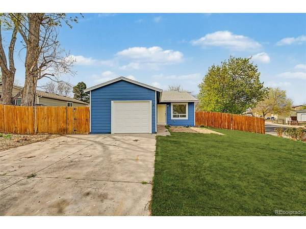 17391 E Layton, Aurora, CO 80015