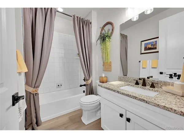 3891 Eaton Park, Aurora, CO 80019