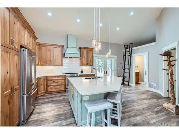 352 Peak View, Florissant, CO 80816