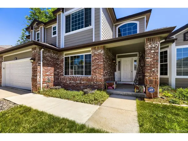 5860 S Espana, Aurora, CO 80015
