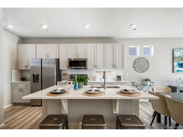 10127 Scranton, Commerce City, CO 80022