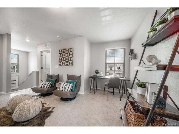 10127 Scranton, Commerce City, CO 80022