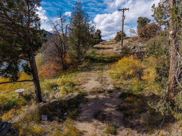1548 County Road 45, Salida, CO 81201