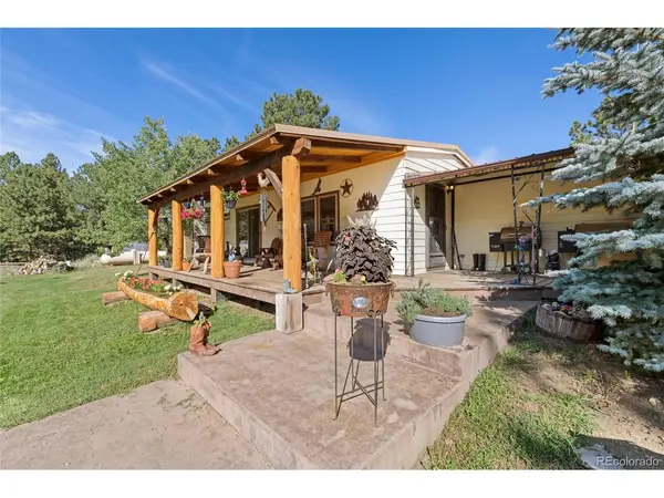 10000 State Highway 96, Westcliffe, CO 81252