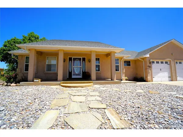 461 E Fredonia, Pueblo, CO 81007