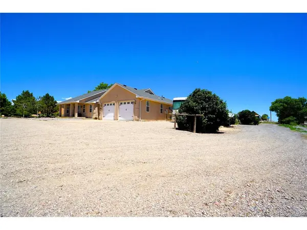 461 E Fredonia, Pueblo, CO 81007