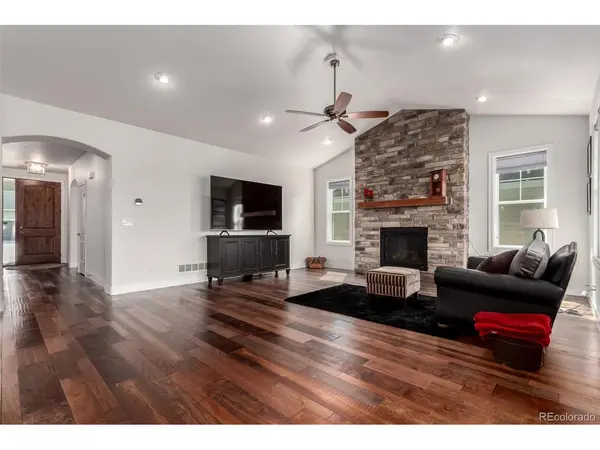 909 signal, Timnath, CO 80547