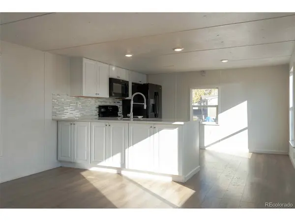 35 Royal M H #35, Byers, CO 80103