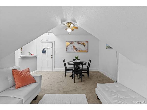 1136 N Logan #8, Denver, CO 80203