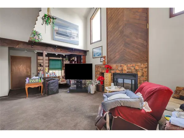 2864 S Vaughn, Aurora, CO 80014