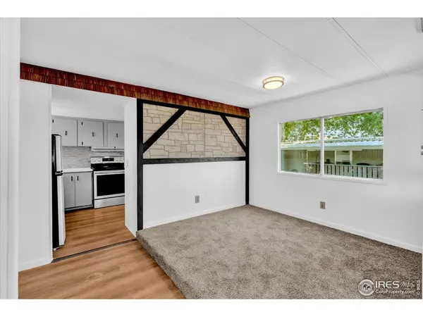 1400 S Collyer #301, Longmont, CO 80501