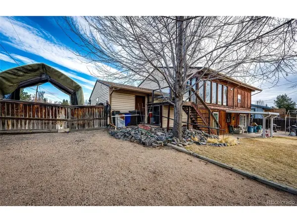 7740 W Meadow, Littleton, CO 80128