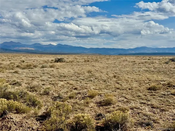 4 S 9th, Blanca, CO 81123
