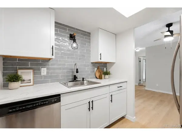 1150 Golden #305, Golden, CO 80401