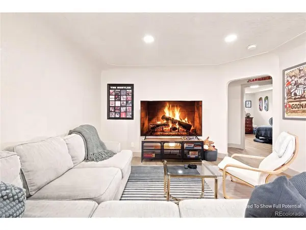 3353 N Krameria, Denver, CO 80207