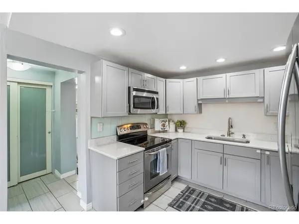 5530 Holland, Arvada, CO 80002