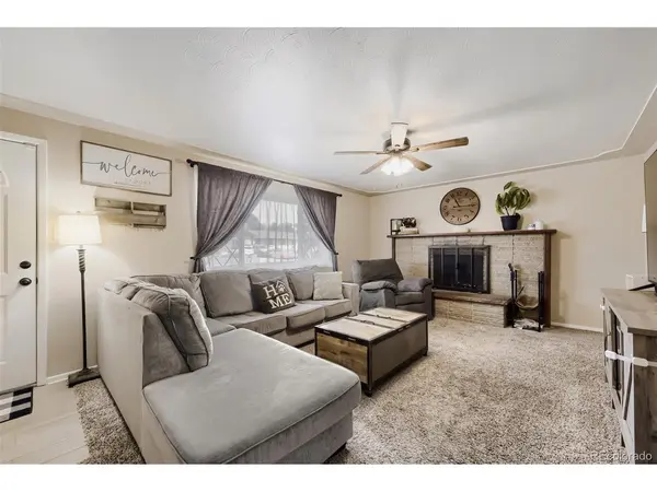 8906 Oakwood, Westminster, CO 80031