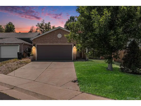 4149 S Lewiston, Aurora, CO 80013