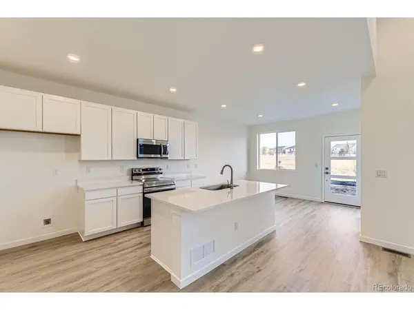 1232 S Algonquian, Aurora, CO 80018