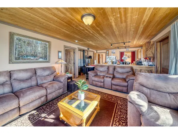 565 Pass Peak, Westcliffe, CO 81252