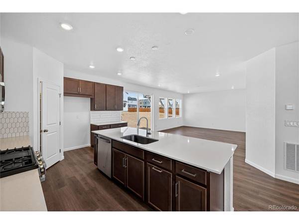 28445 E 4th, Watkins, CO 80137