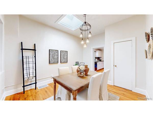 39 N Clarkson #B, Denver, CO 80218