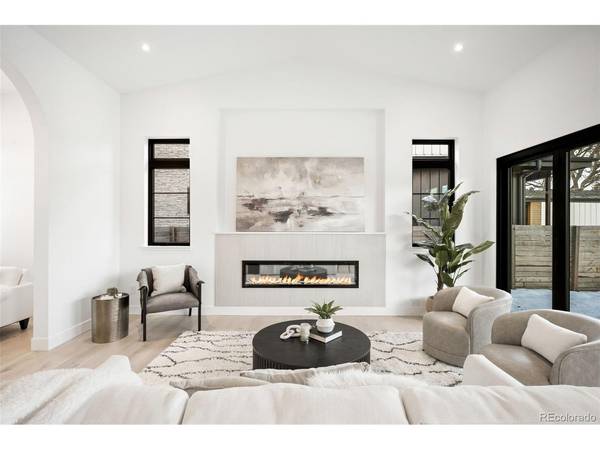 3255 S Clermont, Denver, CO 80222