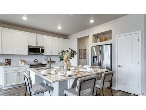 5002 N Tempe, Aurora, CO 80019