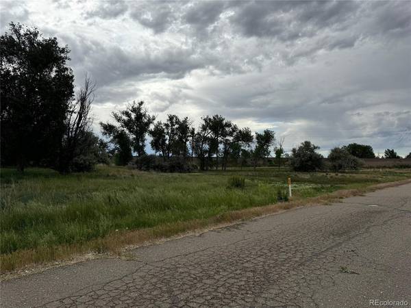 S Pine, Keenesburg, CO 80643
